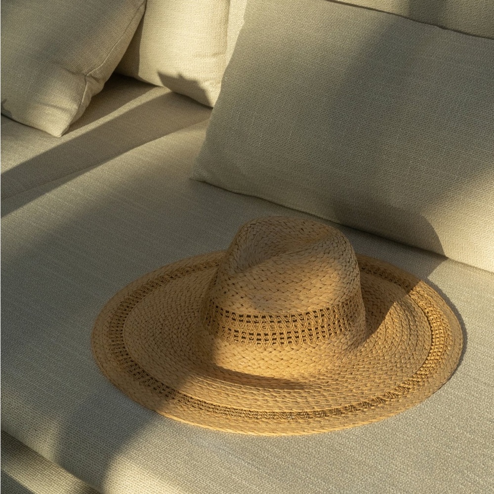 NWT JLUXLABEL Natural Straw Hat